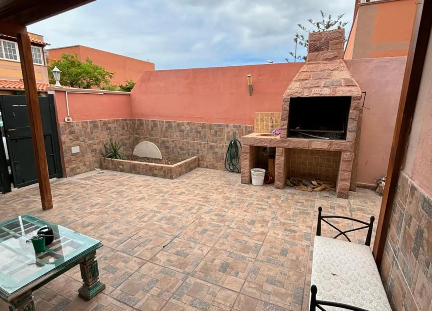 ארונה Reola Home